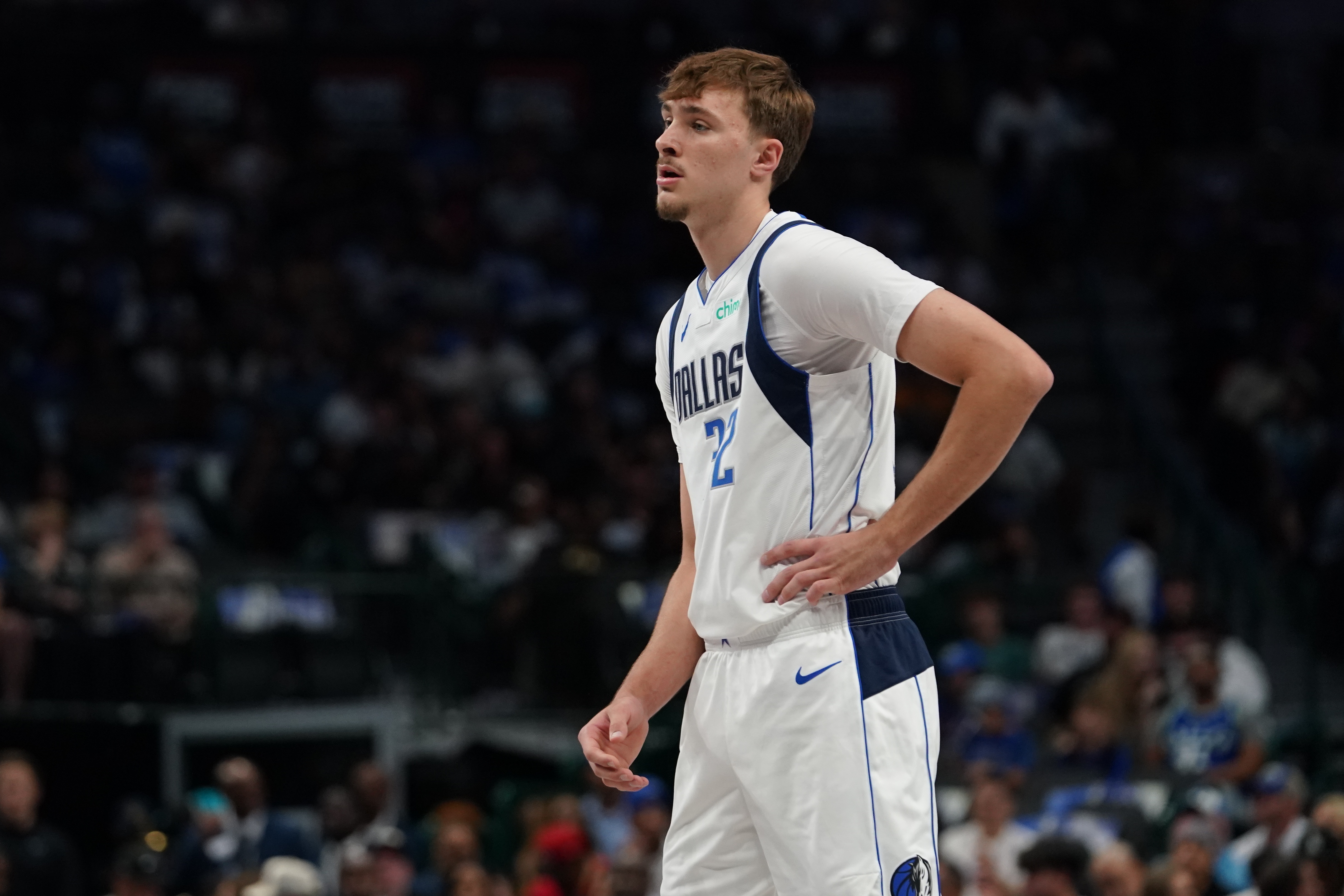 基德谈弗拉格打控卫：本质上更像是让他承担锋线指挥官的角色