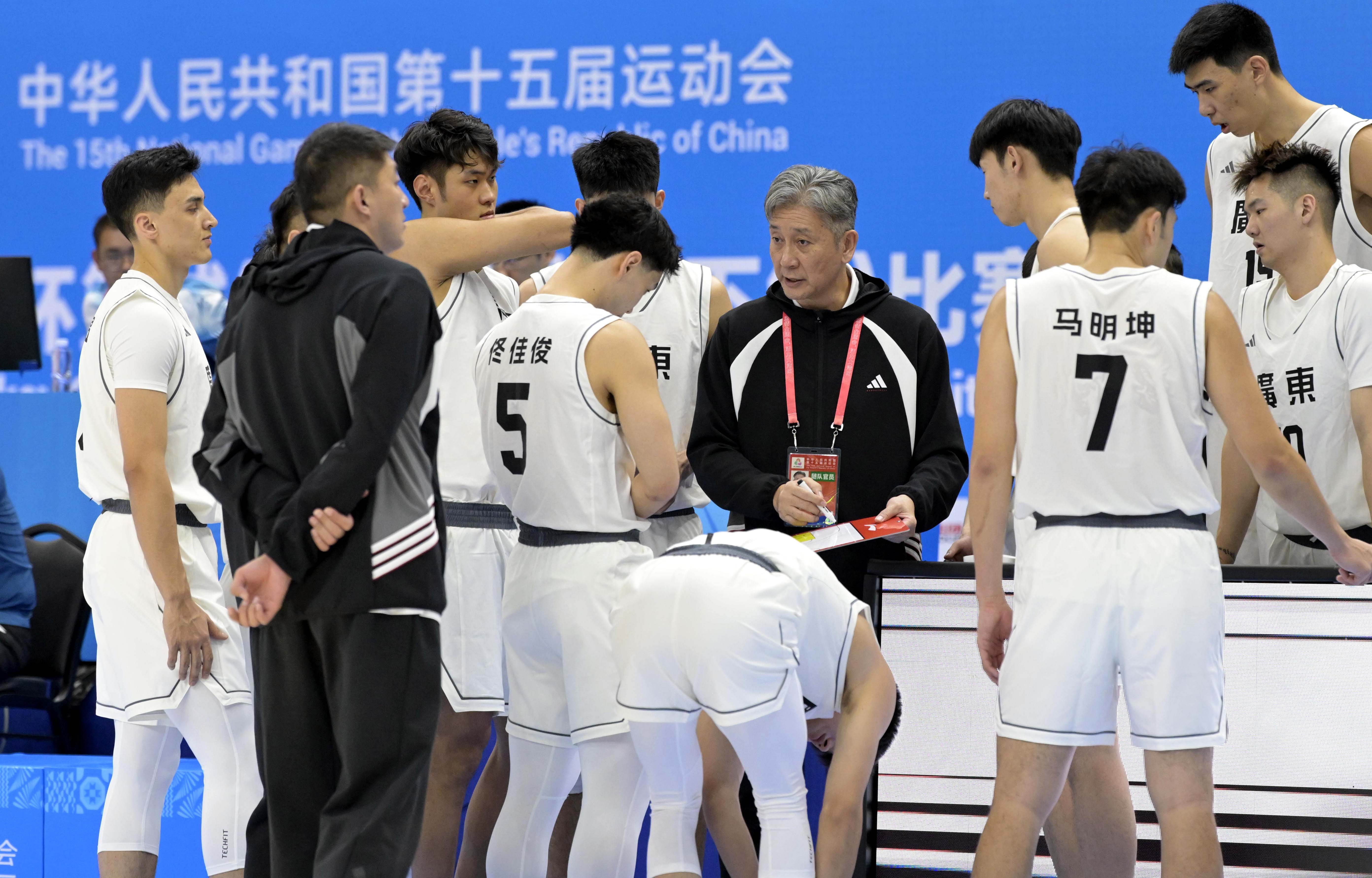 郑永刚：最为队员骄傲的是落后近20时没放弃 他们的精神让我感动